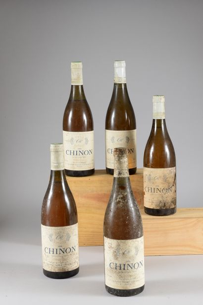 5 bouteilles CHINON 