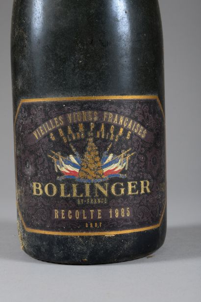 null 1 bouteille CHAMPAGNE "Vieilles Vignes Françaises", Bollinger 1985 (Blanc de...