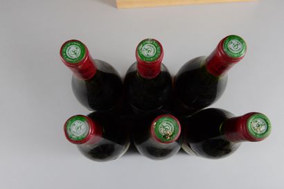 null 6 bottles VOLNAY "Les Caillerets 1er cru", La Pousse d'Or 1985 (and, ea, 3 J,...