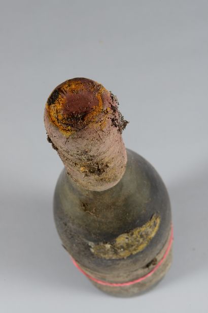 null 1 bouteille VOSNE-ROMANÉE "Grand Suchot 1er cru", Charles Noëllat 1959 (es,...