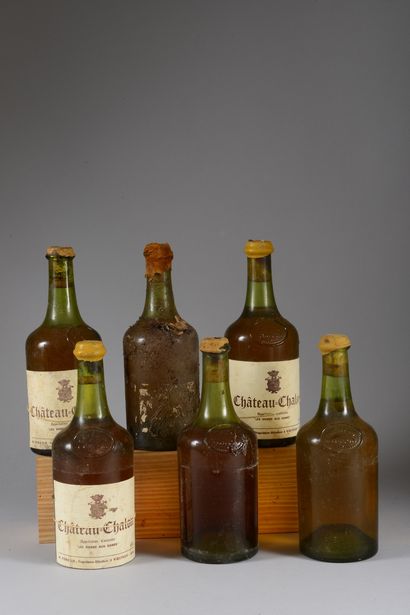5 bouteilles CHÂTEAU-CHALON, (5 M Perron...