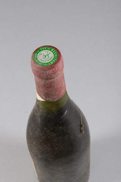 null 1 bouteille ÉCHEZEAUX, Henri Jayer 1983 (tachée)
