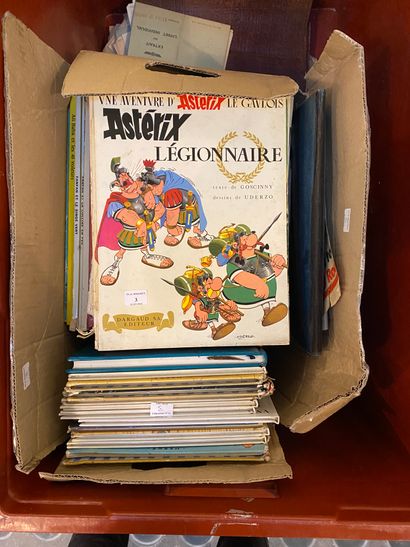 Fort lot de bandes dessinées (dont Tintin,...