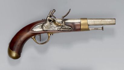Pistolet de cavalerie à silex modèle an XIII,...