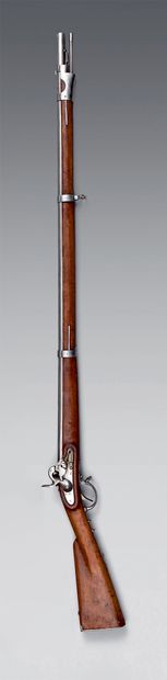 null Fusil à percussion modèle vers 1840, canon rond poinçonné au tonnerre, poli...