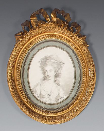 Attribué à Jacques Antoine Marie LEMOINE (1751-1824) Portrait de femme
Pierre noire...