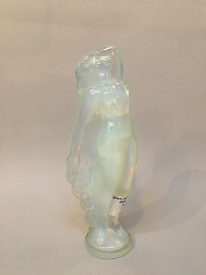 Naiad 
Opalescent molded glass signed Sabino...