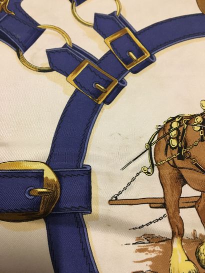 null HERMES Paris made in France: Carré en soie imprimé titré « Cuivreries » marge...