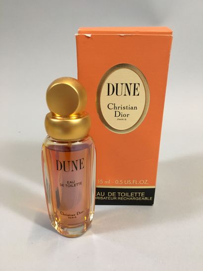null Christian DIOR
Lot of two toilet waters, one DUNE the other DOLCE VITA in their...