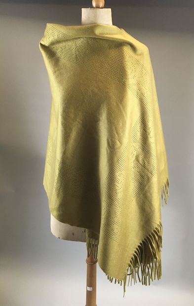 null John GALLIANO
Khaki cashmere stole with fringed finish, with floral pattern...