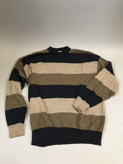 null CERRUTTI 1881 for Men
Navy and beige striped wool sweater. Size M.