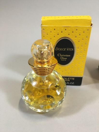 null Christian DIOR
Lot of two toilet waters, one DUNE the other DOLCE VITA in their...