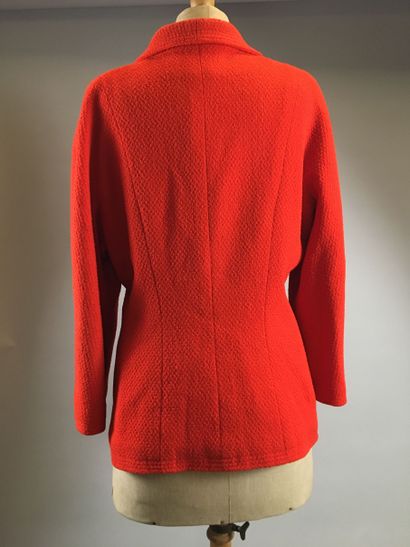null CHANEL: Orange wool suit, small collar, single breasted, long raglan sleeves,...
