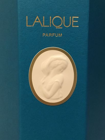 null Lalique parfums - "Les Muses" - (1994)
Flacon en cristal incolore et dépoli...