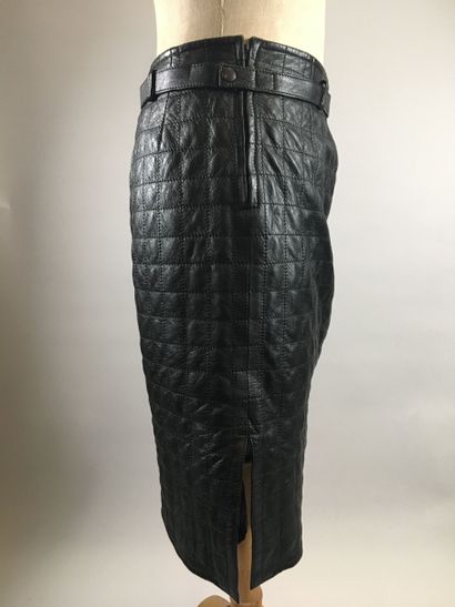 null Gérard DARL,SPORTING, set of a chine jacket and a leather skirt