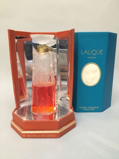 null Lalique parfums - "Les Muses" - (1994)
Flacon en cristal incolore et dépoli...