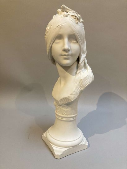 null Important buste de jeune femme en biscuit marqué Sevres 1908, d'après "R ROZET...