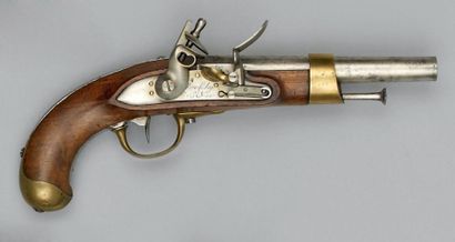 null Pistolet de cavalerie à silex modèle an XIII, canon poinçonné: "B. 1814", "P"...