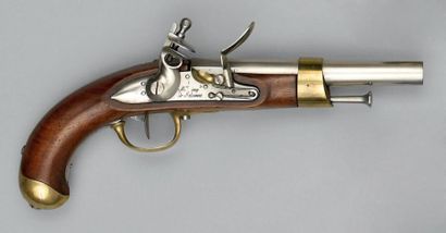 null Pistolet de cavalerie à silex modèle an XIII, canon poinçonné: "B", "C 1811"...