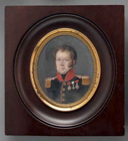 null Miniature ovale sur ivoire: Portrait d'un lieutenant colonel du 51e régiment...