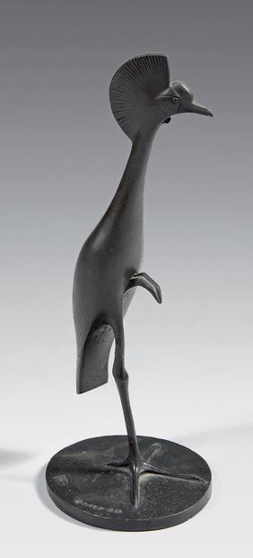 POMPON François (1855-1933) Crowned crane at rest
Bronze proof with slate patina,...