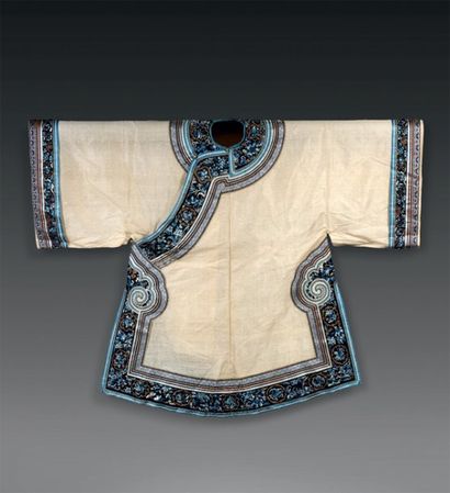 null Rare veste d'été de femme mandchoue, Chine, fin XIXème siècle. Gaze de soie...