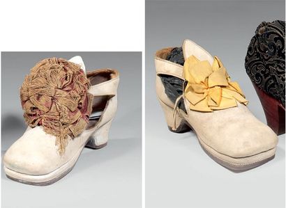 Paire de chaussures d'homme « Louis XIII...
