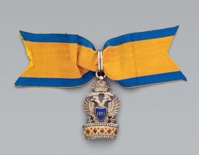 Croix de chevalier de l'ordre de la Couronne...