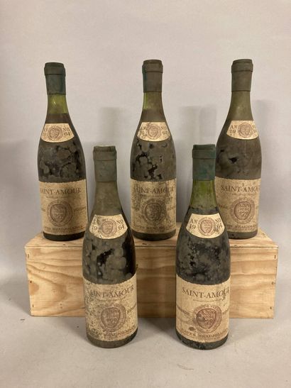 5 bouteilles SAINT-AMOUR Caves beaujolaises...