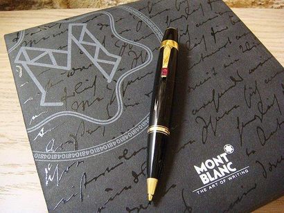 MONTBLANC "Bohème" Porte mine doté d'un mécanisme à rotation, corps en résine noire,...