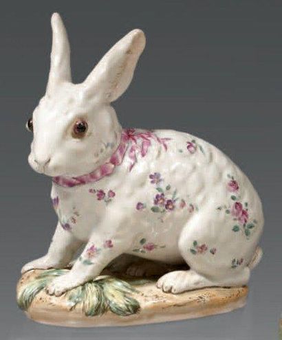 GALLÉ Émile (1846 - 1904) Pique fleurs «Lapin» en faïence, émaux polychromes (petits...