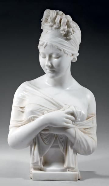 CHINARD (d'après) Madame Récamier, buste en marbre blanc. Style du XIXème siècle...