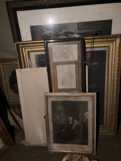 null Lot of various engravings and framed pieces
