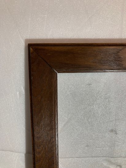 null One flat-profile moulded natural oak rod
41 x 52.5 x 4 cm
(sold as is)