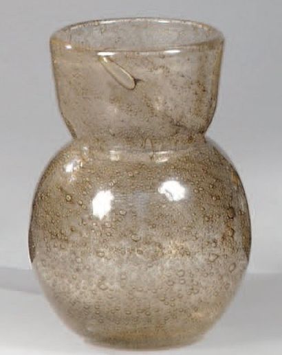NAVARRE Henri (1885-1971) Vase ovoïde à col légèrement évasé. Épreuve de tirage industriel...