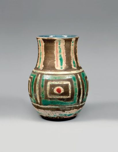 BESNARD Jean (1889-1958) Important vase de forme ovoïde à col légèrement convexe...