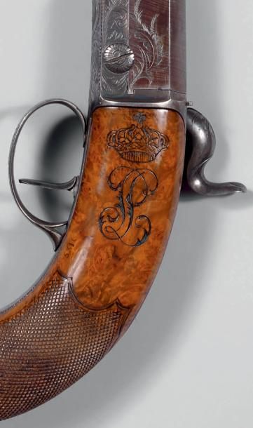 null Coffret-nécessaire offert par Louis-Philippe, contenant une paire de pistolets...