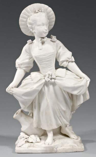 VINCENNES La danseuse Vers 1752 H: 21,9 cm Statuette représentant une petite fille,...