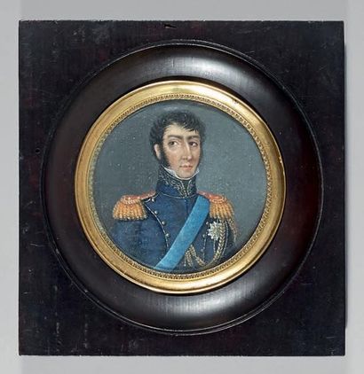 null Miniature ronde sur ivoire: Portrait d'un officier général, probablement d'un...