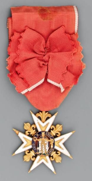 null Croix de chevalier en or, émaillée, pointes non boulées; ruban à bouffette avec...