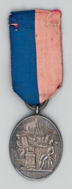 null Médaille ovale à bélière, en argent: "Pacte fédératif - 14 juillet 1790", par...