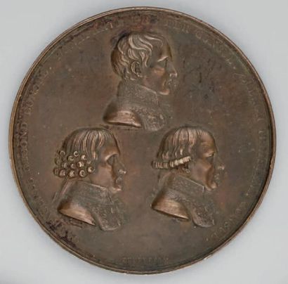 null Grande médaille en bronze aux profils des trois consuls, gravée Jeuffroy: "Le...