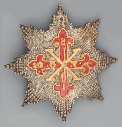 null Un petit cadre renfermant une croix de chevalier de l'ordre de la Légion d'honneur;...