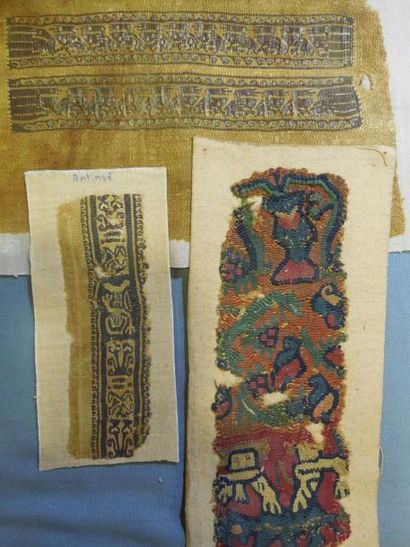 null Fragments d'ornements de tunique et tapisserie provenant d'Antinoe et Baouit,...