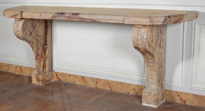 null Importante console en marbre Sarancolin, mouluré, à décor d'une frise de piastres,...