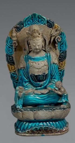 CHINE Epoque MING (1368 - 1644) Statuette de Guanyin en grès émaillé bleu turquoise...