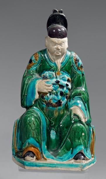 CHINE Epoque MING (1368 - 1644) Statuette en grès émaillé bleu turquoise, manganèse...