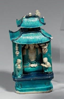 CHINE Epoque KANGXI (1662 - 1722) Autel en porcelaine émaillée bleu turquoise et...