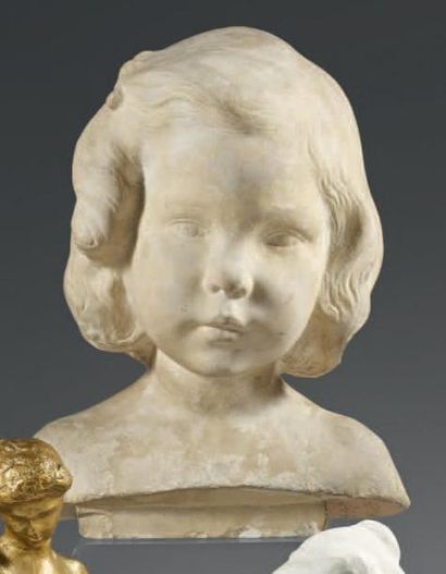 SCHNEGG Lucien (attribué à) «Tête de fillette». Sujet en plâtre. Haut. 28,5 cm