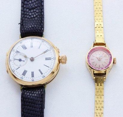 null Lot en or, composé de 2 montres bracelet de dame, mouvements mécaniques. Bracelets...